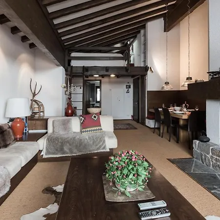 Amazing Penthouse In فيربير